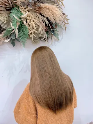 セミロング カラー 🍎ハッシュカット× 髪質改善🍎カイトのヘアスタイル