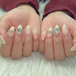 ネイル 黒川 実祐のネイルデザイン