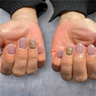 ネイル ネイルサロンCARNET(カルネ)所属・江﨑 智美のネイルデザイン