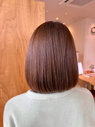 ショート カラー 小森 樹奈のヘアスタイル