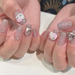 ネイル Bonnal所属・Manamǐ 個性派のネイルデザイン