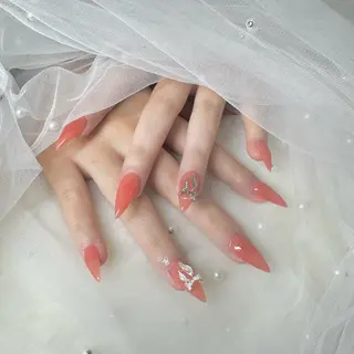 ネイル AYAKA🩵難波♡ 韓国ネイルで可愛く♡のネイルデザイン