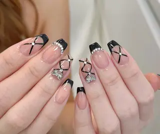 ネイル Pure&Rich Nailのネイルデザイン