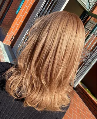 セミロング カラー salowin梅田茶屋町suite所属・ハイトーンヘア/ 島崎　タクミのヘアスタイル