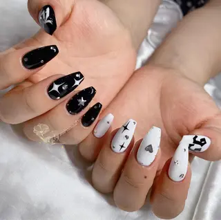 ネイル ネイルサロン 9Carats神田のネイルデザイン