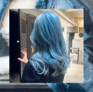 ロング カラー Natsumi🐾 Aujuaソムリエのヘアスタイル