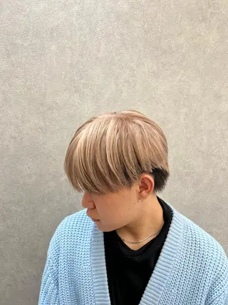 ショート カラー メンズ ARIA💎縮毛矯正 ブリーチ💎複雑履歴のヘアスタイル