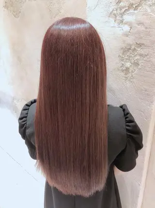 ロング 代表山口ひな 髪質改善のプロのヘアスタイル