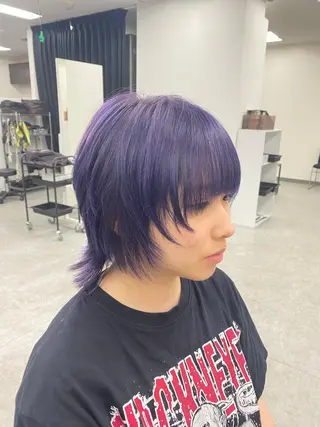 ショート カラー 艶カラー/ハイトーン /レイヤーカットのヘアスタイル