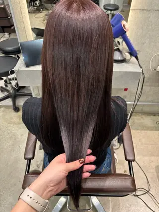 ロング カラー 飯田 優恵のヘアスタイル