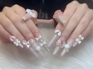 ネイル Hi Beauty 渋谷(ネイル、ハイパーナイフ6、脂肪れいきゃく、マッサージ&エステサロン)所属・Hi beauty 渋谷のネイルデザイン