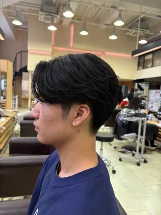 ロング パーマ フェザーパーマ🪶 シャドウ/ジュンエイのヘアスタイル