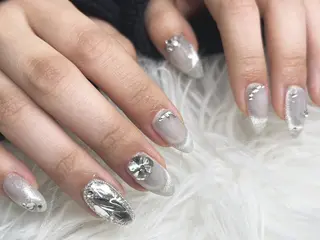 ネイル Miku. Nのネイルデザイン