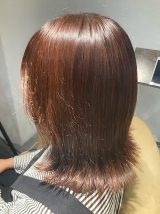 ミディアム カラー 宮本 楓のヘアスタイル