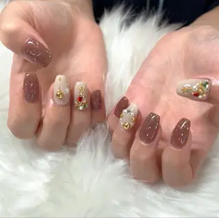 ネイル REVIA_nail maiのネイルデザイン