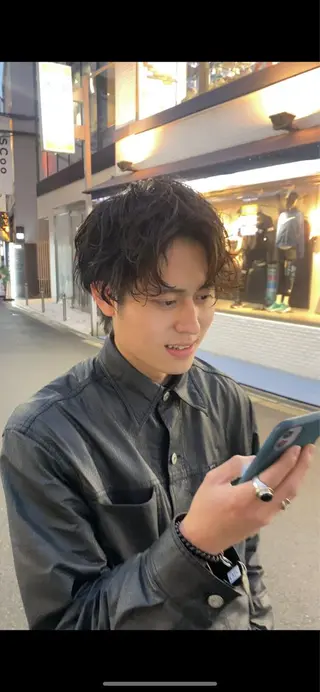 メンズ 透明感ブリーチ/ メンズパーマのヘアスタイル