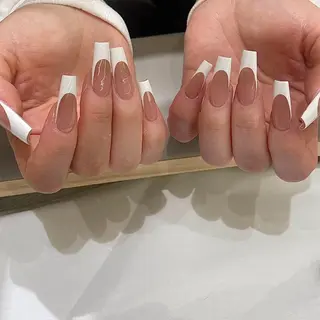 ネイル DR NAIL新宿所属・Haruka 🎀のネイルデザイン