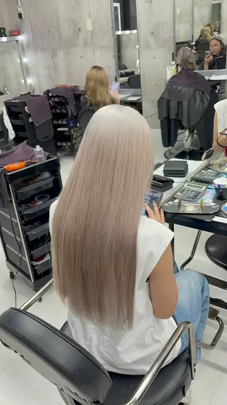 ショート カラー パーマ ヘアアレンジ メンズ キッズ レイヤーの魔術師 𓍼takumi𓍼のヘアスタイル