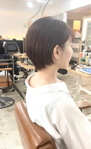 ショート ショートヘア、ボブ こやさん　コヤマのヘアスタイル