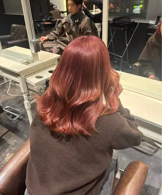 ミディアム カラー ハイトーン sala 透明感🎀💭のヘアスタイル