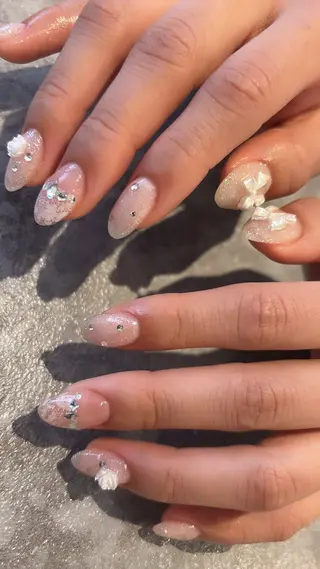 ネイル Mignon所属・Mignon 、のネイルデザイン