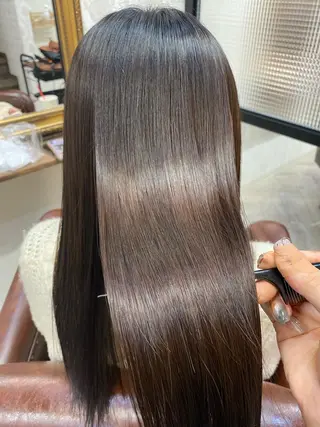 セミロング ココロ☀️ CLUTCH天王寺店のヘアスタイル