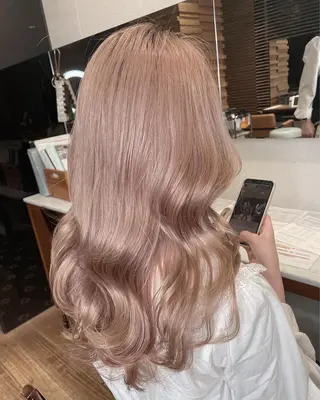 ロング 似合わせ/レイヤー /顔まわり/池田歩樹のヘアスタイル