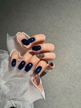 ネイル I-nailロング /ワンホン/キラキラのネイルデザイン