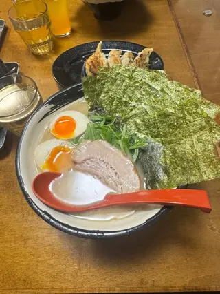 ハイトーン/レイヤー /艶カラー🎀のヘアスタイル