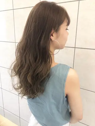 セミロング 髪質改善　縮毛の達人 矢井由真のヘアスタイル