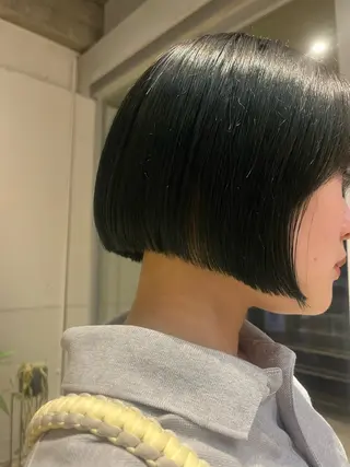 ショート 藤井 美歩/赤髪のヘアスタイル