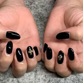 ネイル RuxuryNail ／RiAnnaのネイルデザイン