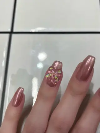 ネイル 秋本 栞のネイルデザイン