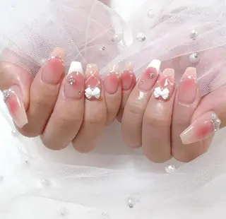 ネイル Hina 池袋 長だしチップ専門店のネイルデザイン