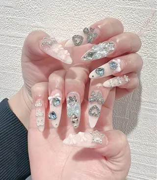 ネイル D-BEAUTY Nailsalonのネイルデザイン