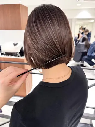 ショート カラー 艶髪ハイトーン 💎凜💎のヘアスタイル