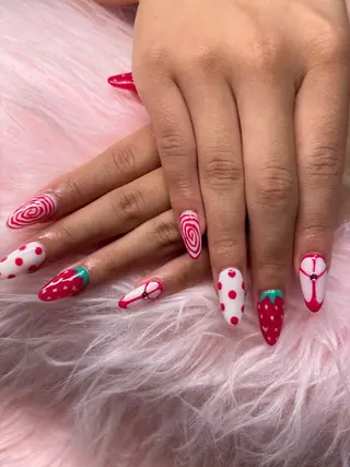 ネイル rukianail 新里のネイルデザイン