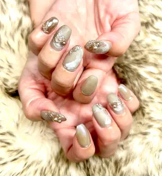 ネイル nailroom HARU.のネイルデザイン