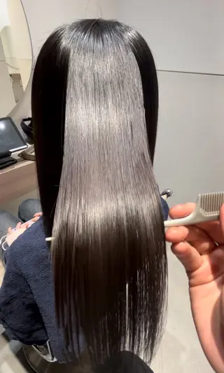 セミロング パーマ 🍀本格ヘッドスパ 👑髪質改善🍀英司のヘアスタイル