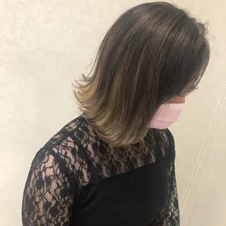 ミディアム ムトウセイマ/艶髪 /艶ケアWブリーチのヘアスタイル