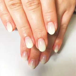 ネイル alma nailsのネイルデザイン