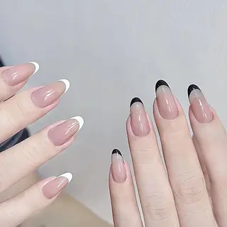 ネイル DEMAIN- 🌹のネイルデザイン