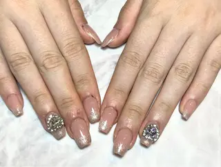 ネイル 7nail所属・なんば7nail YUZUHAのネイルデザイン