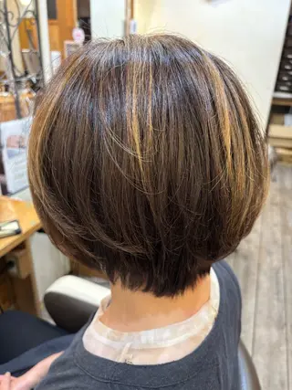 ショート 中根 瑠香のヘアスタイル