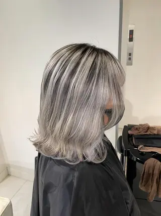 ミディアム ブリーチ🔥ベージュ /グレー/daikiのヘアスタイル