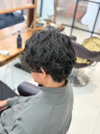 パーマ メンズ メンズパーマ/ウルフ /似合わせカット滉一のヘアスタイル