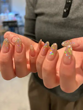 ネイル repos-ルポ-所属・repos yoshitomeのネイルデザイン