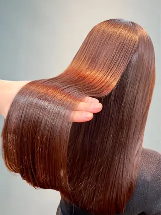 ロング カラー 《髪質改善 UN BLEACH》のヘアスタイル