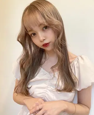 ロング カラー mizu kiのヘアスタイル