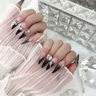 ネイル Le'ciel所属・吉川 怜那のネイルデザイン